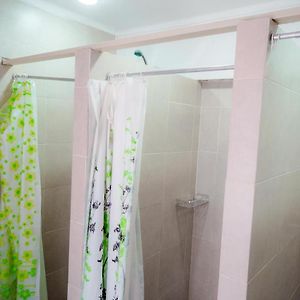 Habitación para Mujeres Compartida
